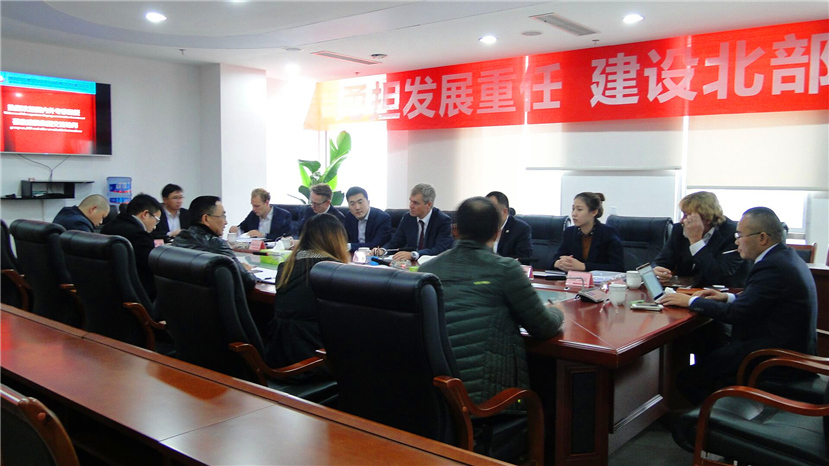 成都天翔環(huán)境與德國歐綠?？腿藖砑瘓F洽談