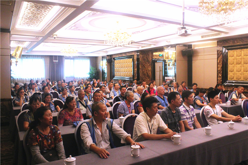 2017年7月5日 杰陽(yáng)資管公司開(kāi)展“文明收費(fèi)，安全第一”培訓(xùn)2_副本