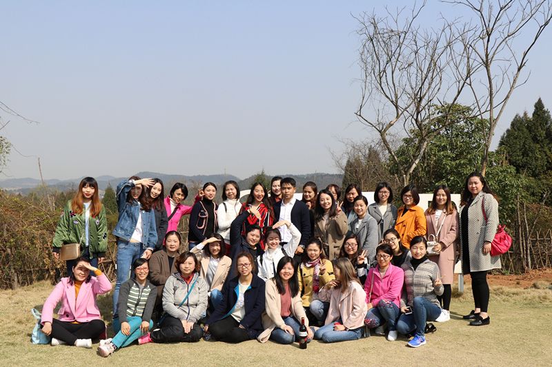 集團(tuán)公司舉辦系列活動(dòng)慶?！叭恕眹?guó)際婦女節(jié)