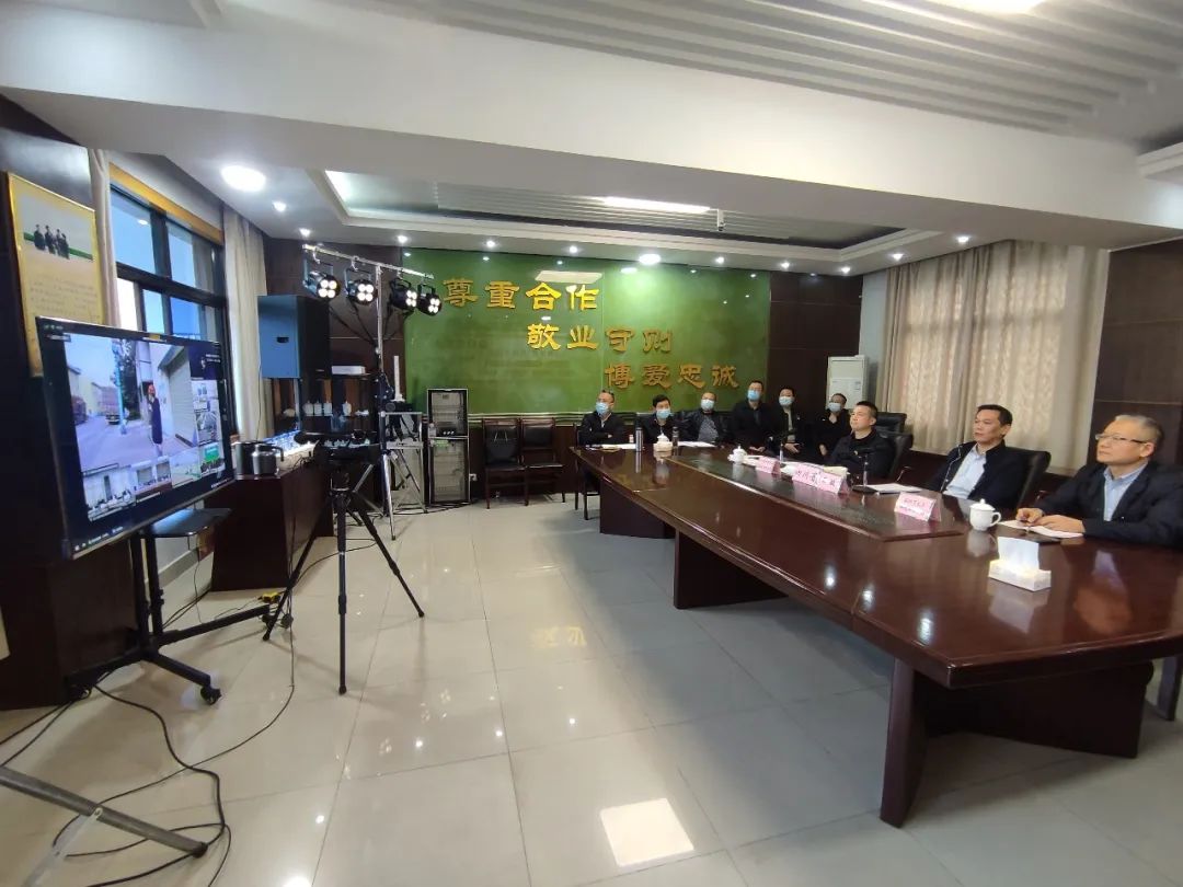 全省唯一！省食油庫代表四川接受國家檢閱